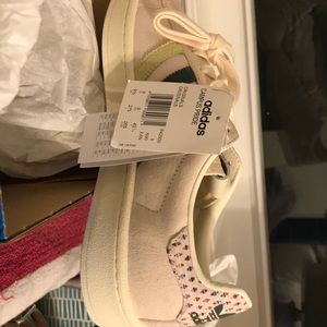 Stan Smith Campus Pride